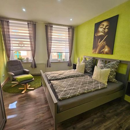 Ferienwohnung Domblick Наумбург Экстерьер фото